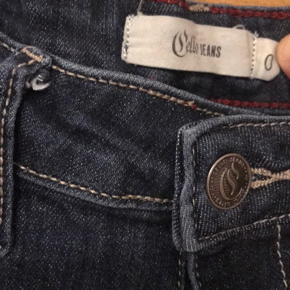 Jeans - Picture 2 of 3
